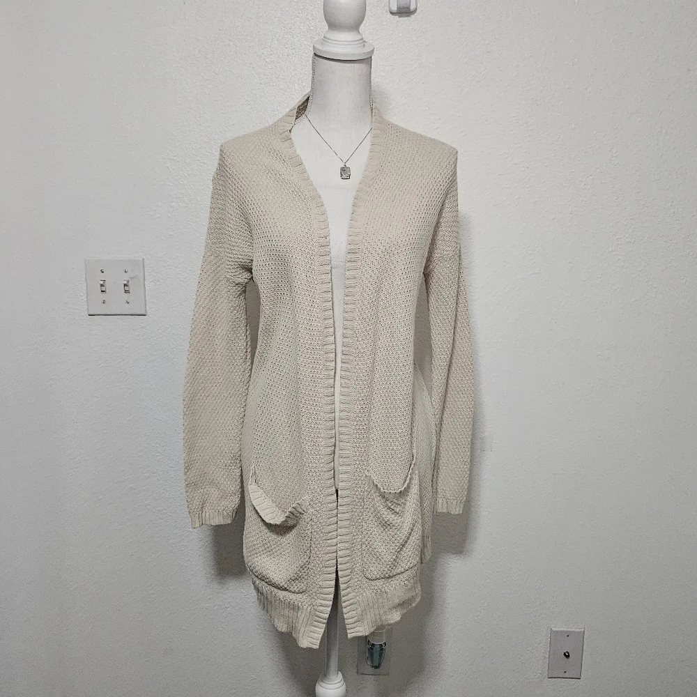 BDG long lined cardigan size medium